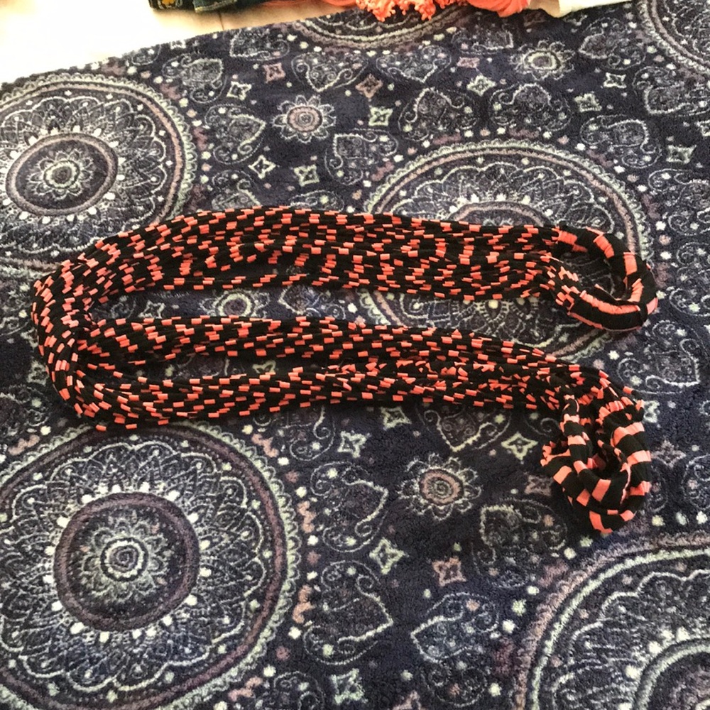 Shredded Roxy scarf